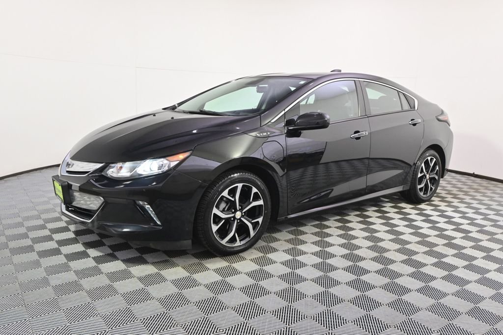 Used 2018 Chevrolet Volt LT with VIN 1G1RC6S53JU131548 for sale in St. Louis Park, MN