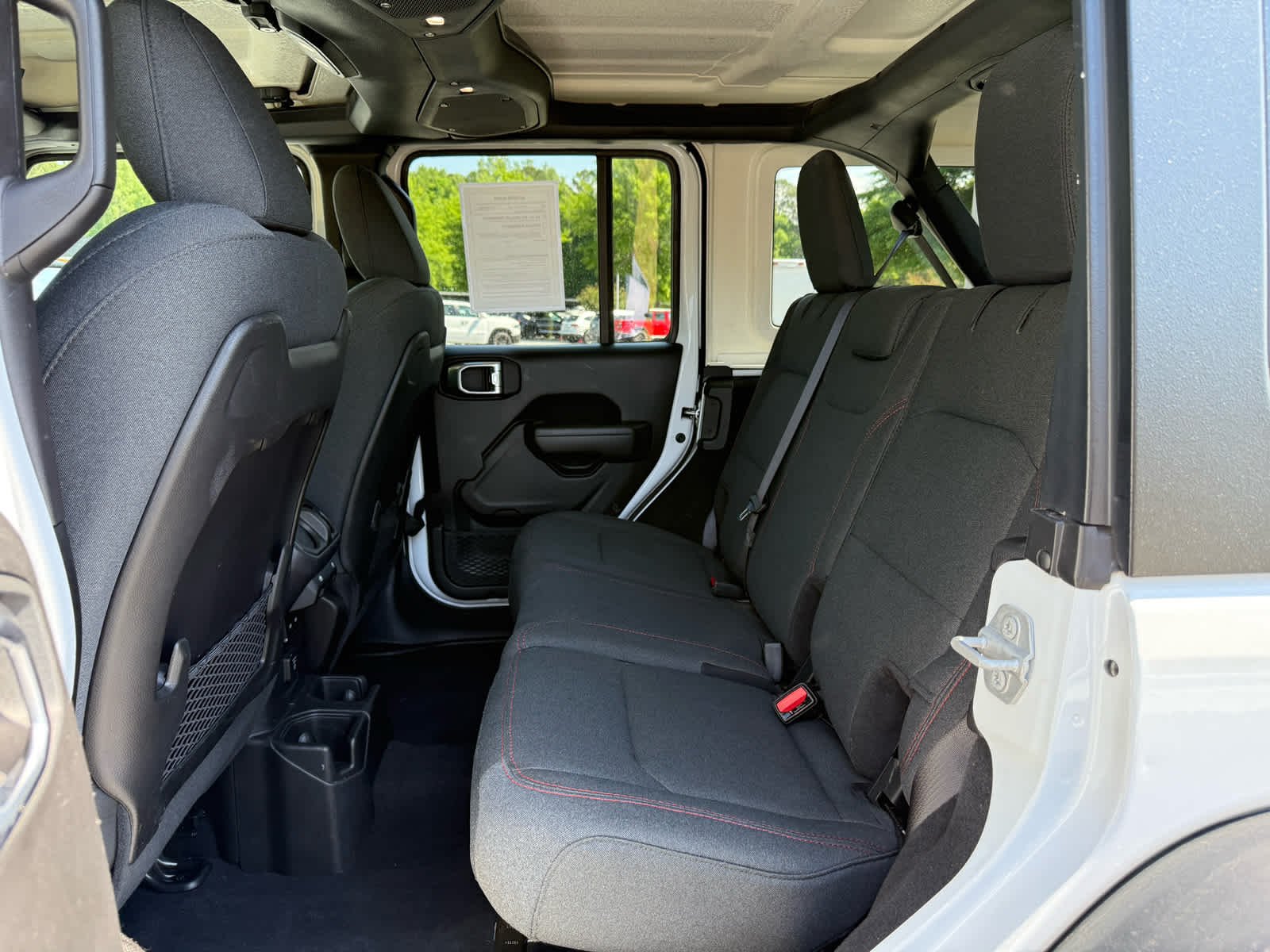 Certified Used 2025 Bright White Clearcoat Jeep Rubicon image 19