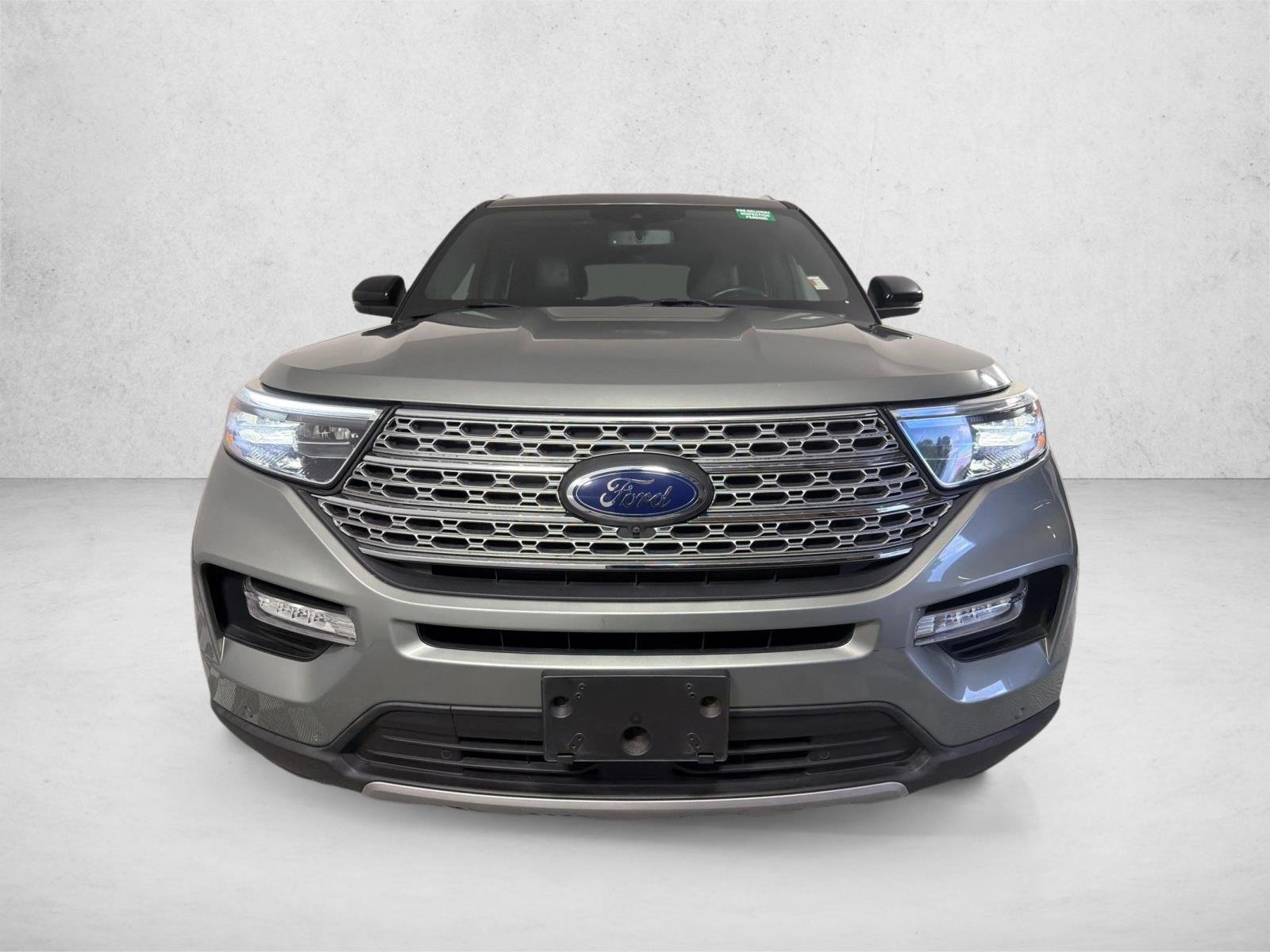 Used 2020 Silver Spruce Metallic Ford Limited image 9