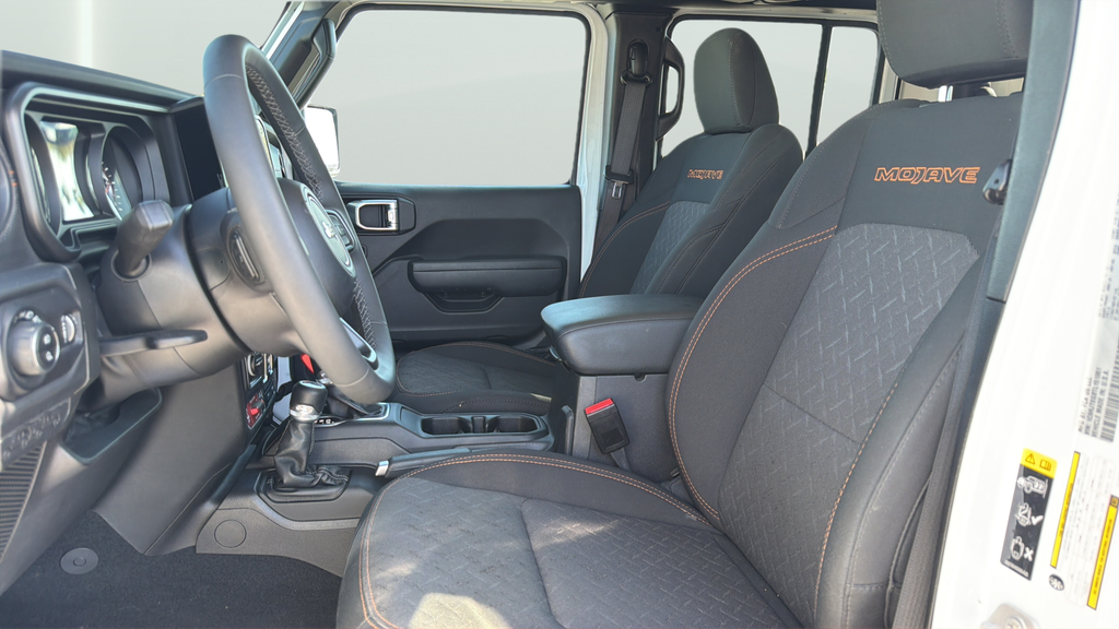 Used 2026 White Jeep Mojave image 17