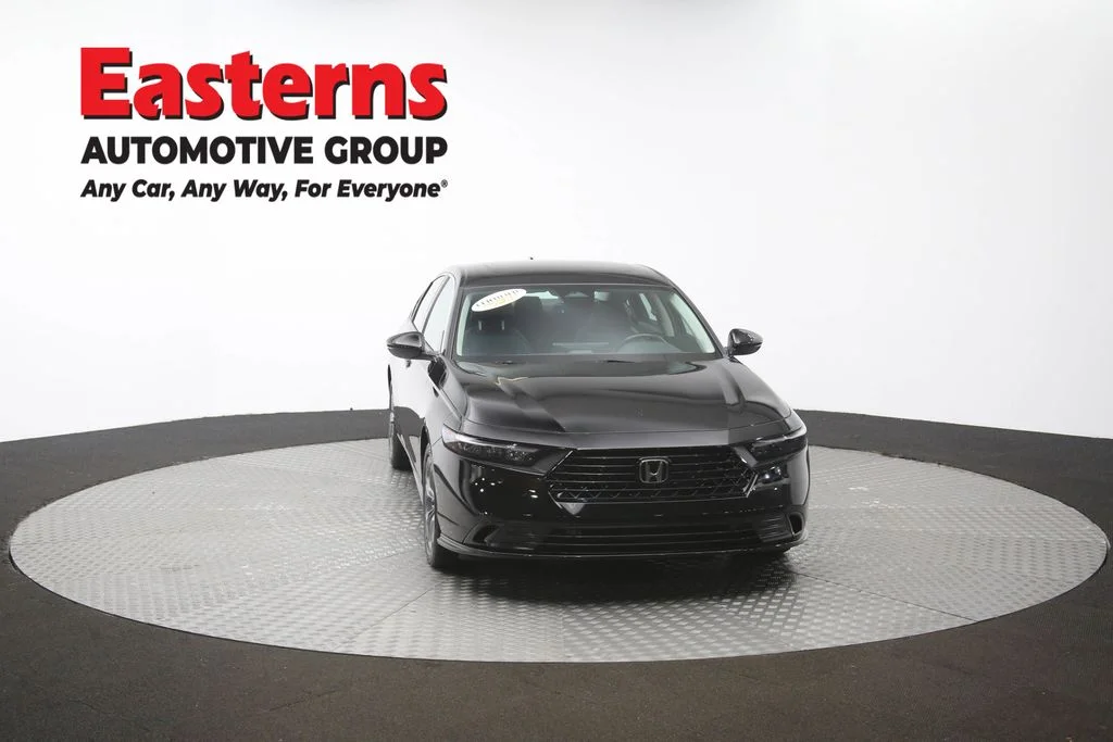 Used 2024 Black Honda EX-L image 53
