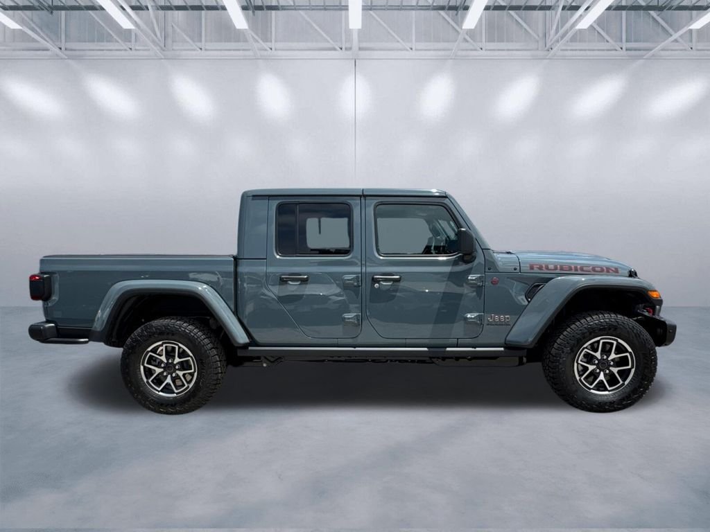 New 2026 Anvil Clear-Coat Exterior Paint Jeep Rubicon image 3
