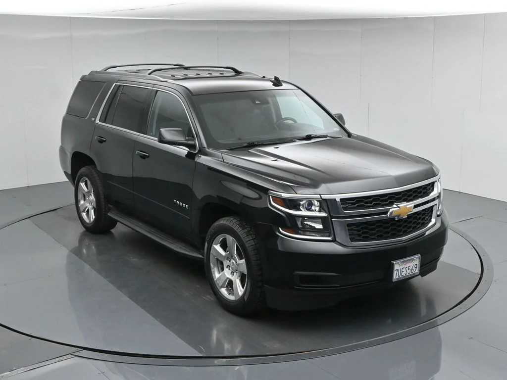 Used 2016 Black Chevrolet LS image 39