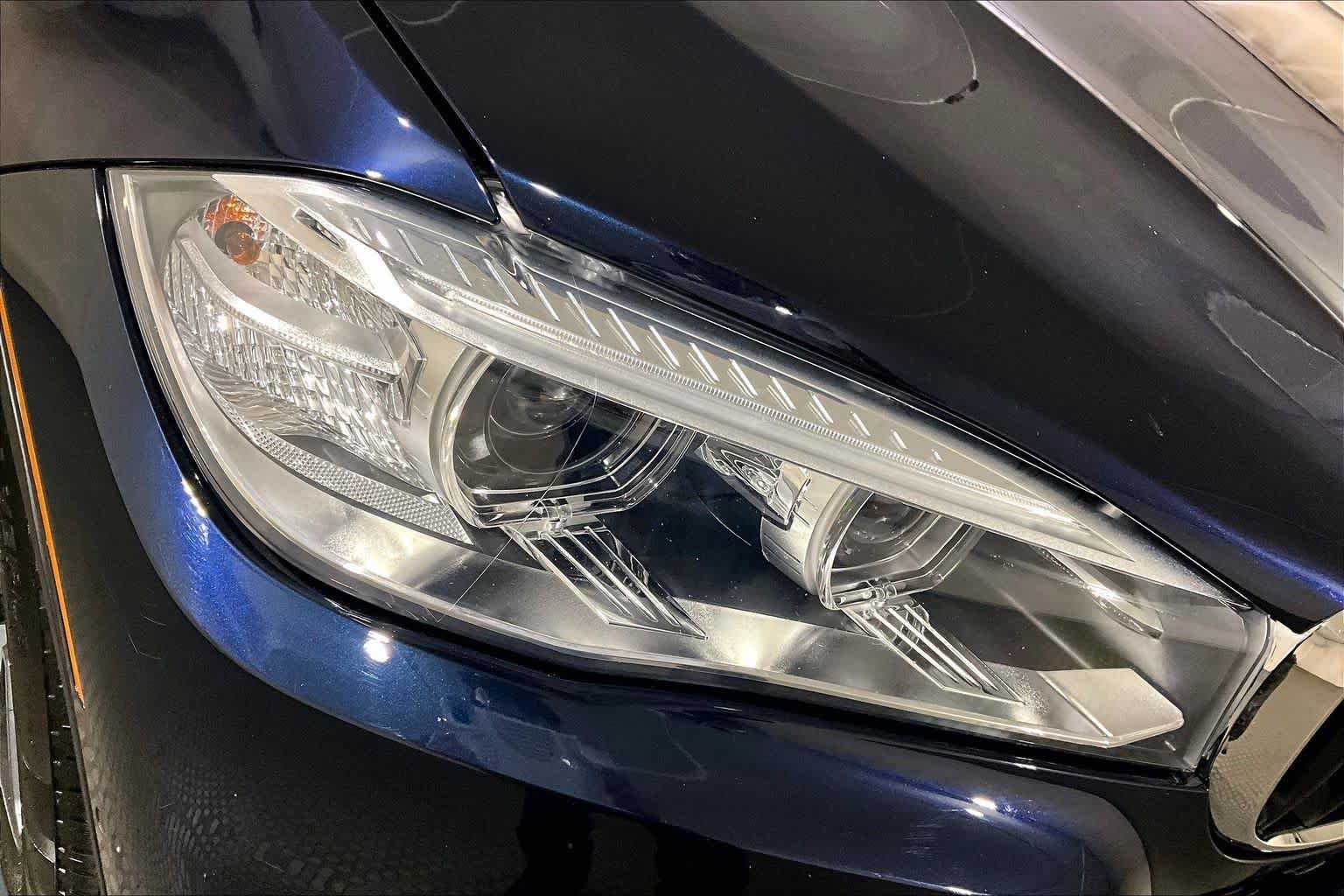 Used 2018 Imperial Blue Metallic BMW xDrive35i image 26