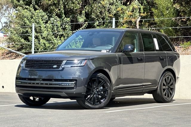 New 2027 Carpathian Grey Land Rover SE image 1