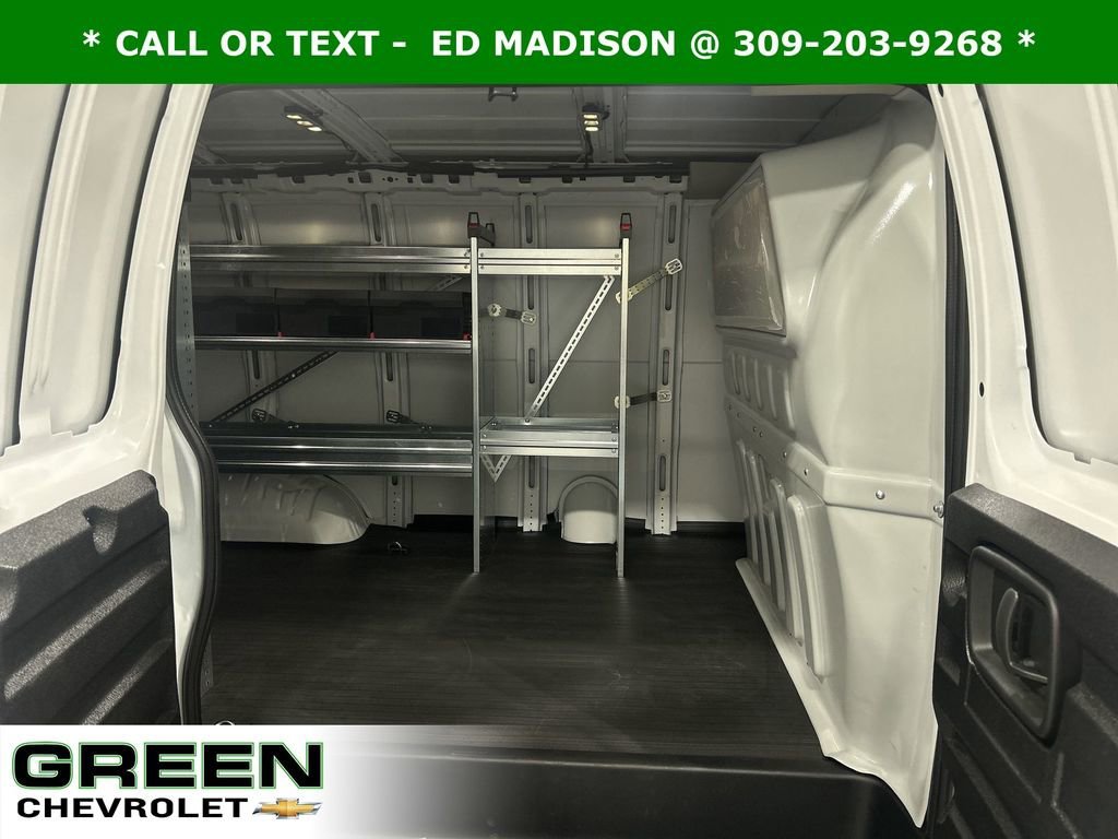 2025 Chevrolet Express Cargo Work Van - Photo 22