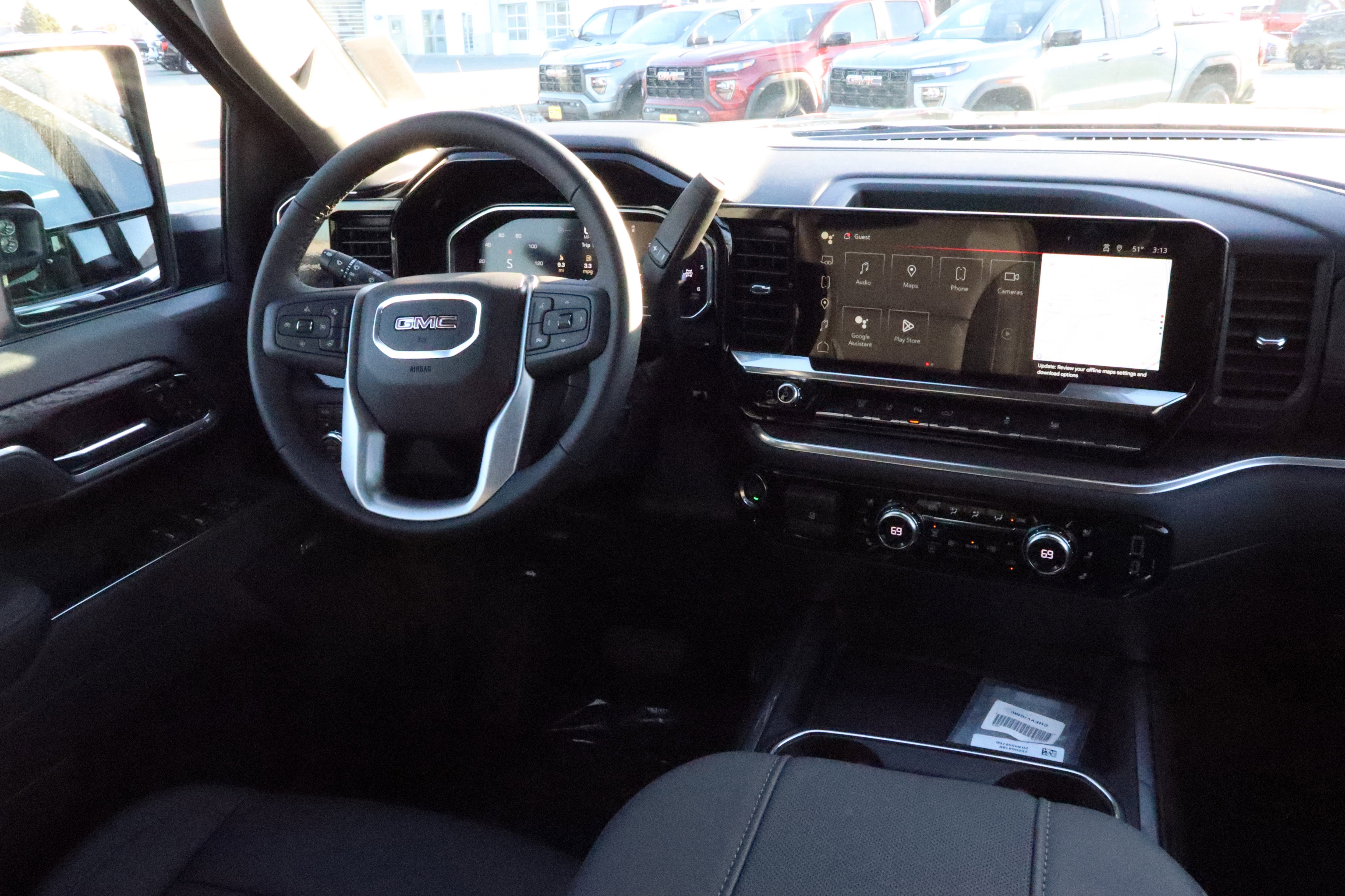 2026 GMC Sierra 2500HD SLT - Photo 10