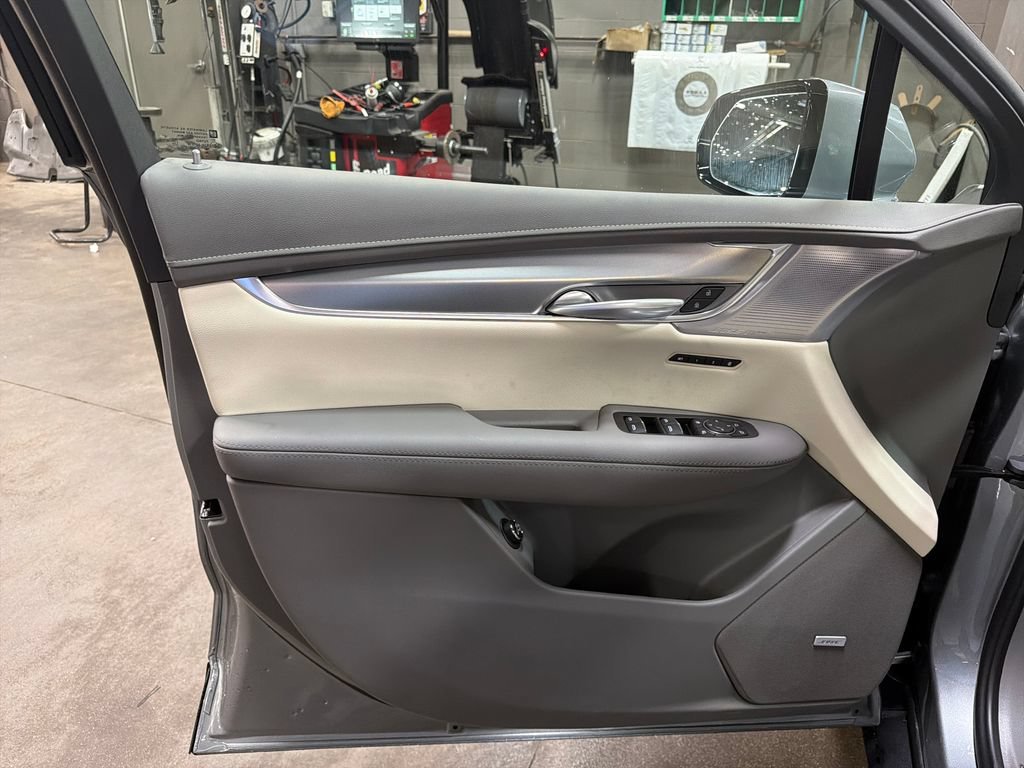 2026 Cadillac XT5 Premium Luxury - Photo 11
