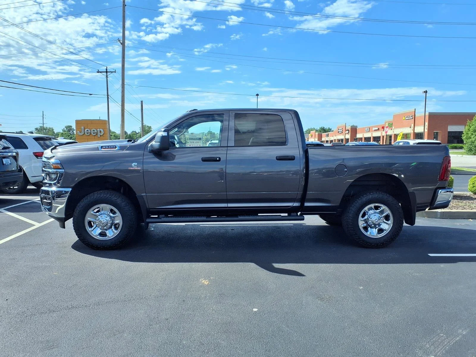 Used 2025 Granite Crystal Metallic Clearcoat Ram Tradesman image 25