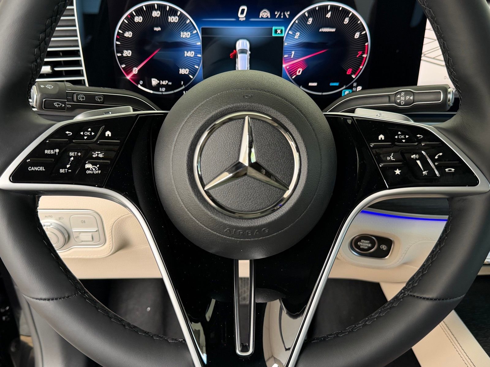 New 2026 Obsidian Black Metallic Mercedes-Benz GLE 580 image 12