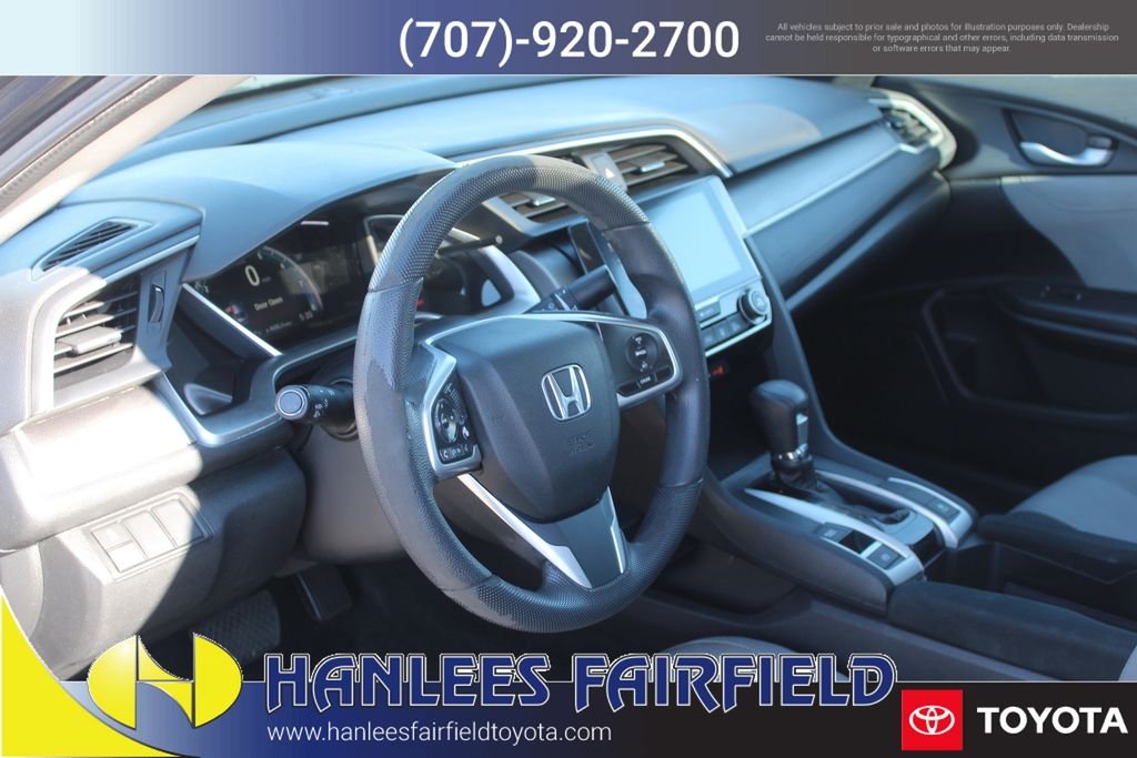 Used 2017  Honda EX image 10