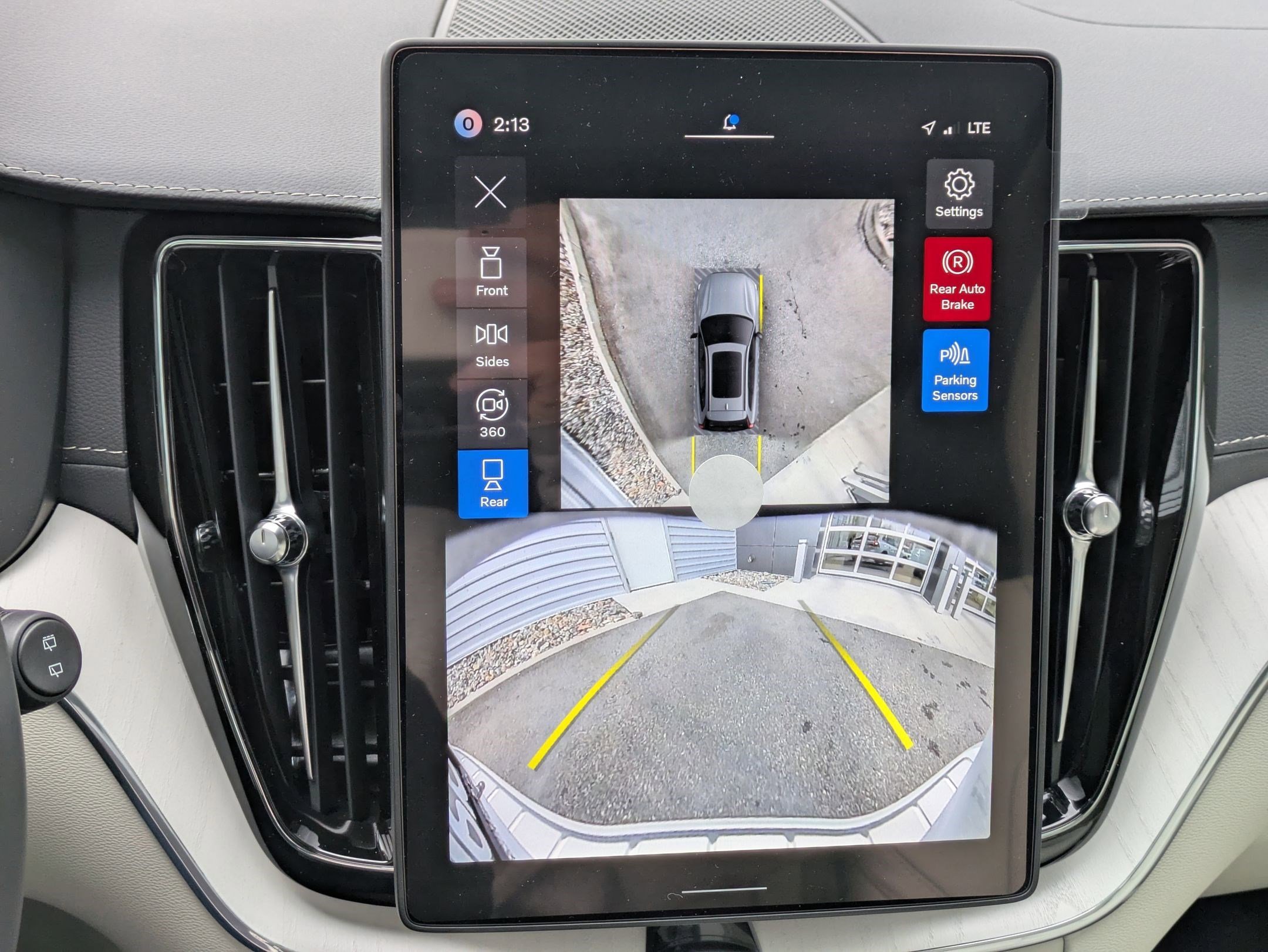 New 2026 Crystal White Volvo Ultra image 13