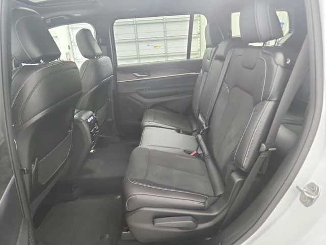 2026 Jeep Grand Cherokee L Laredo - Photo 37