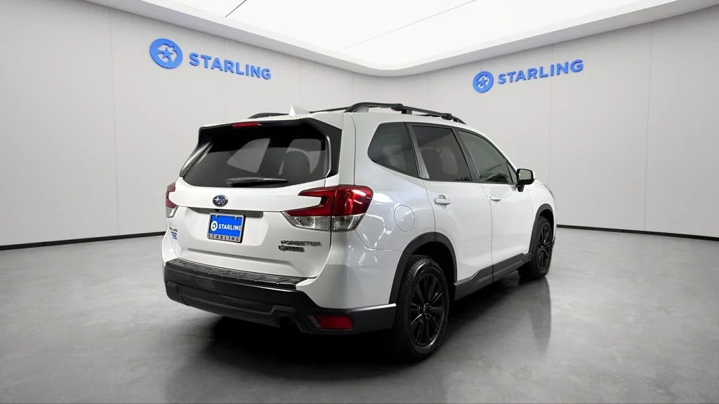 Used 2020 White Subaru Premium image 8
