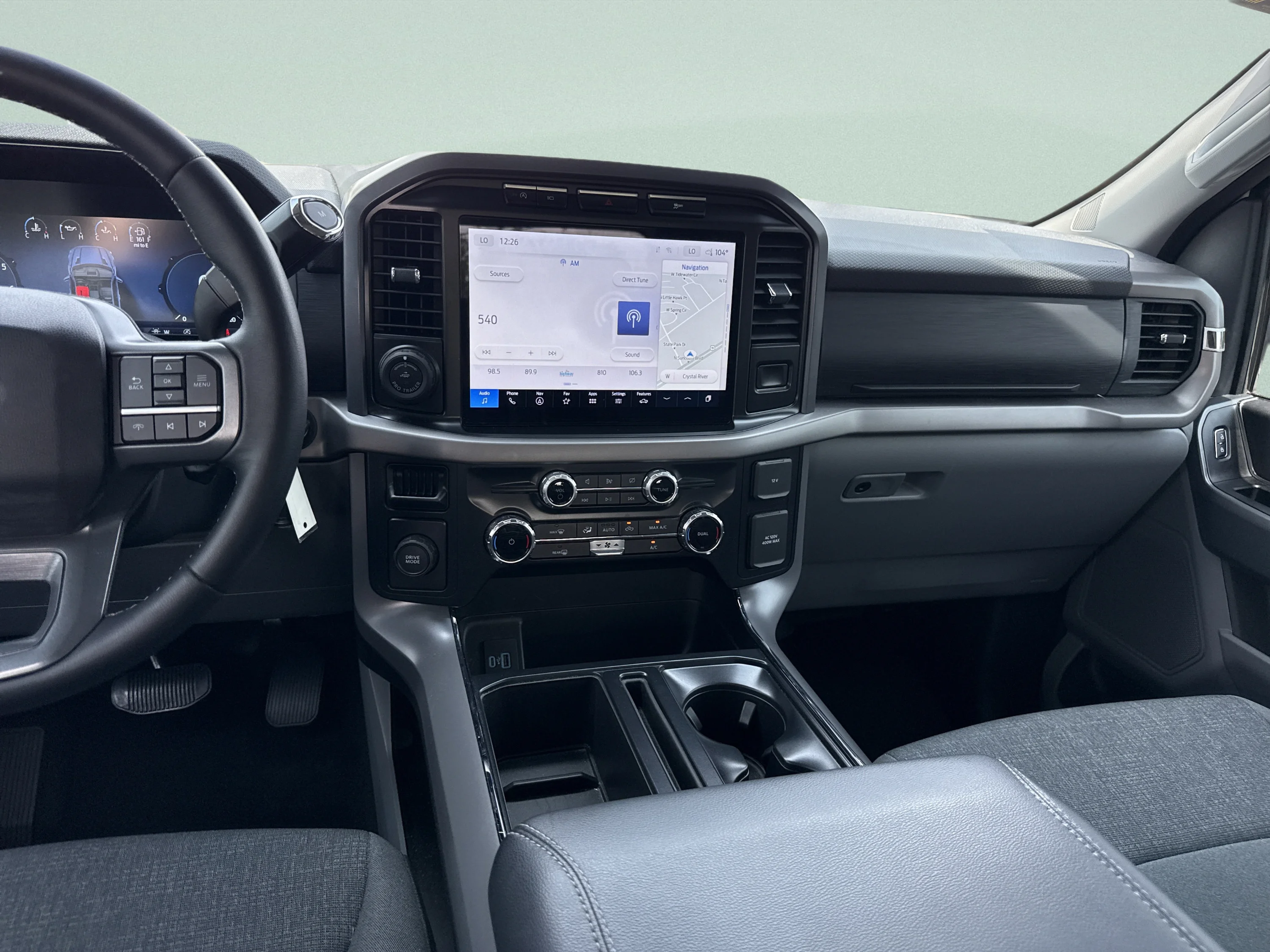 Used 2024 Oxford White Ford XLT image 22