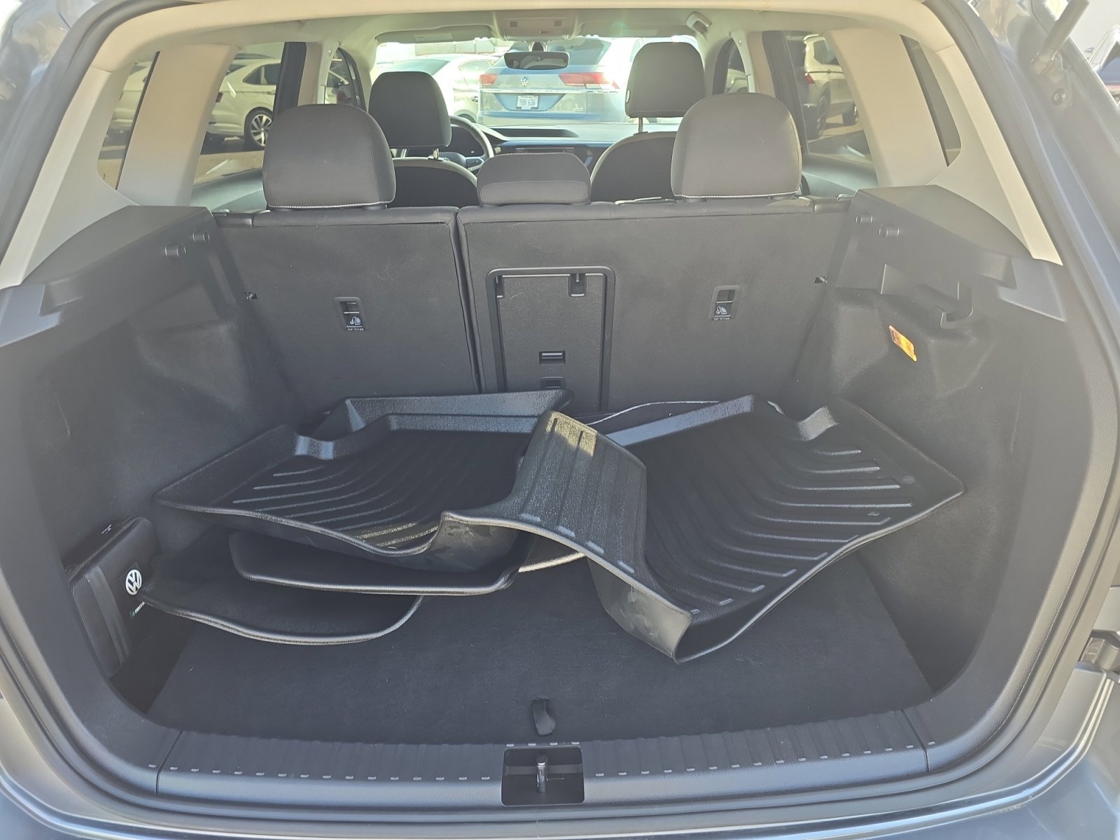 2023 Volkswagen Taos S photo 2