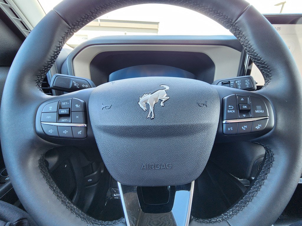 Used 2025 Shadow Black Ford Big Bend image 31