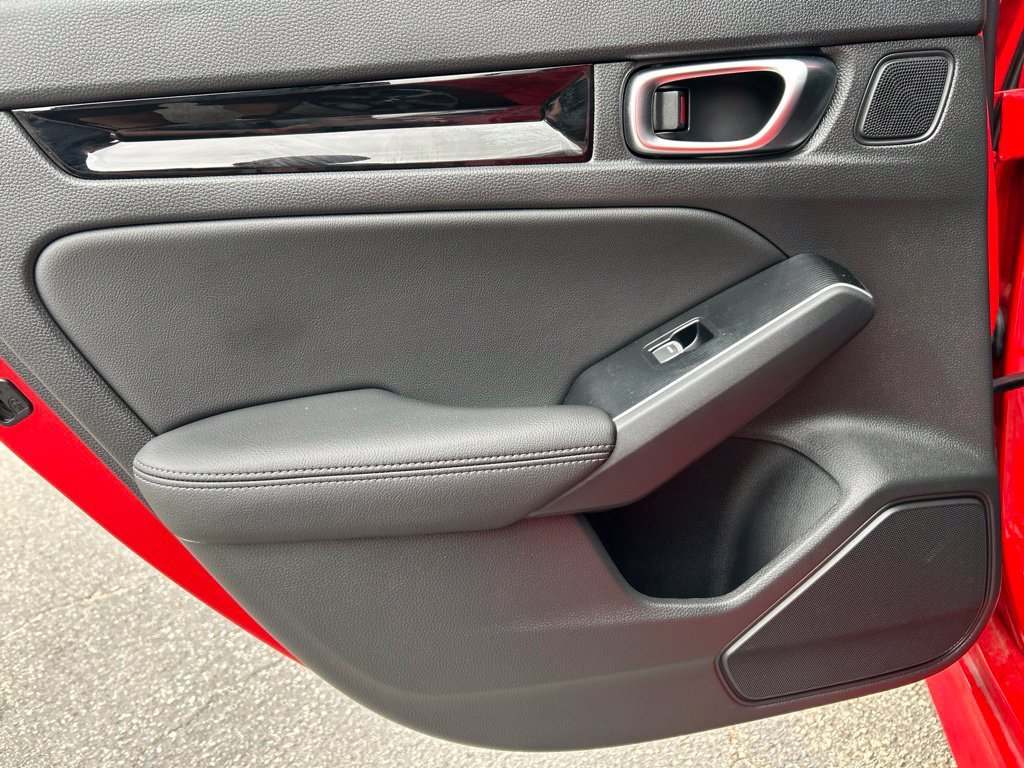 Used 2025 Red Honda  image 24