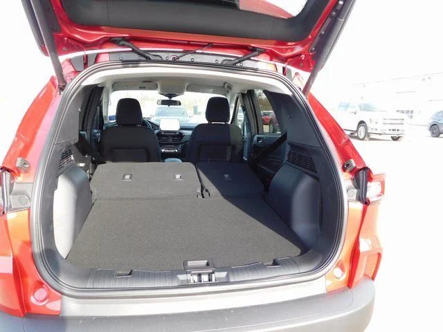 New 2026 Rapid Red Metallic Tinted Clearcoat Ford Active® image 62