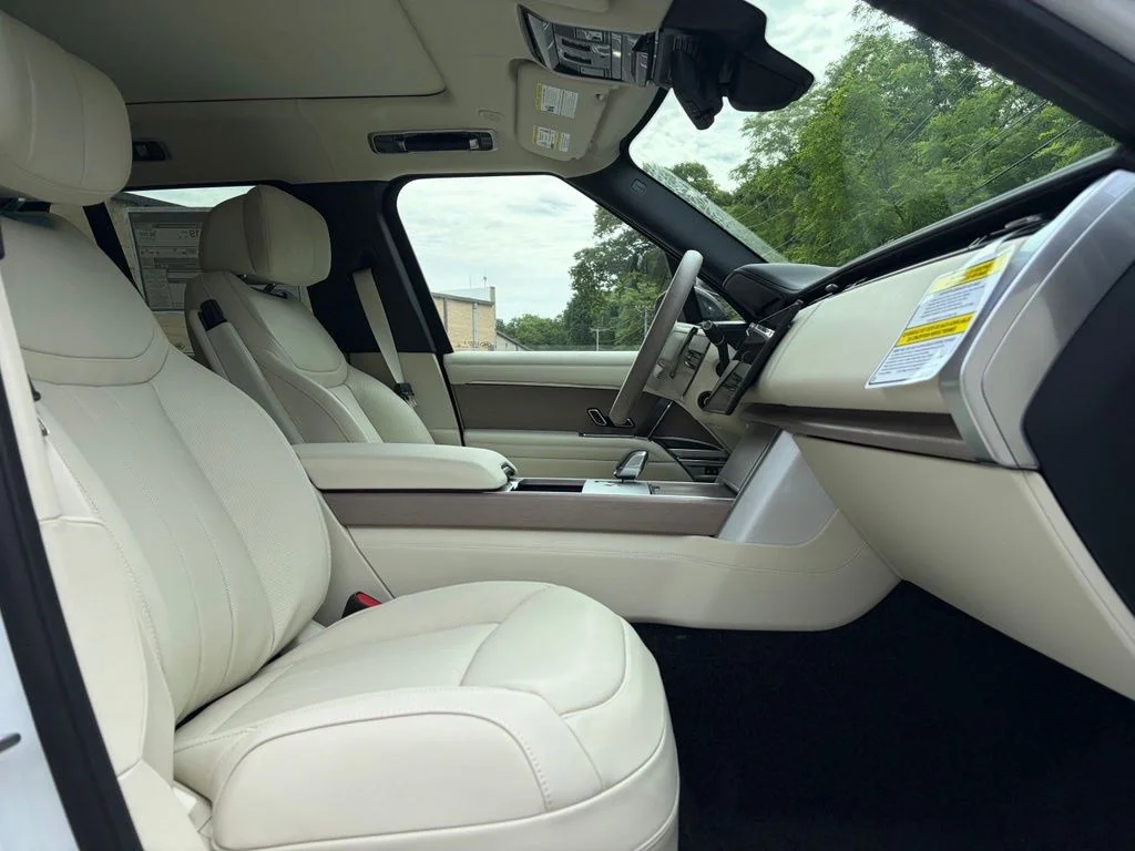 New 2026 White Land Rover Autobiography image 15