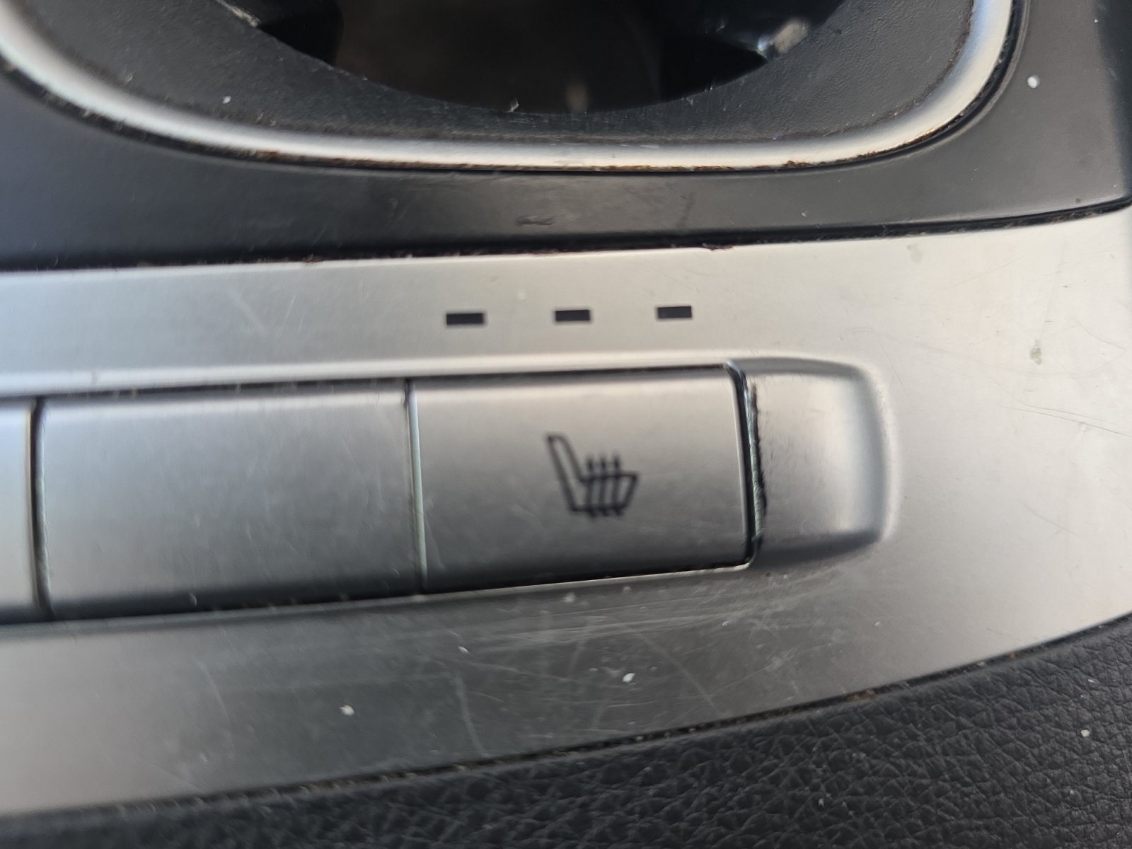 Used 2022 Aurora Black Kia LXS image 18