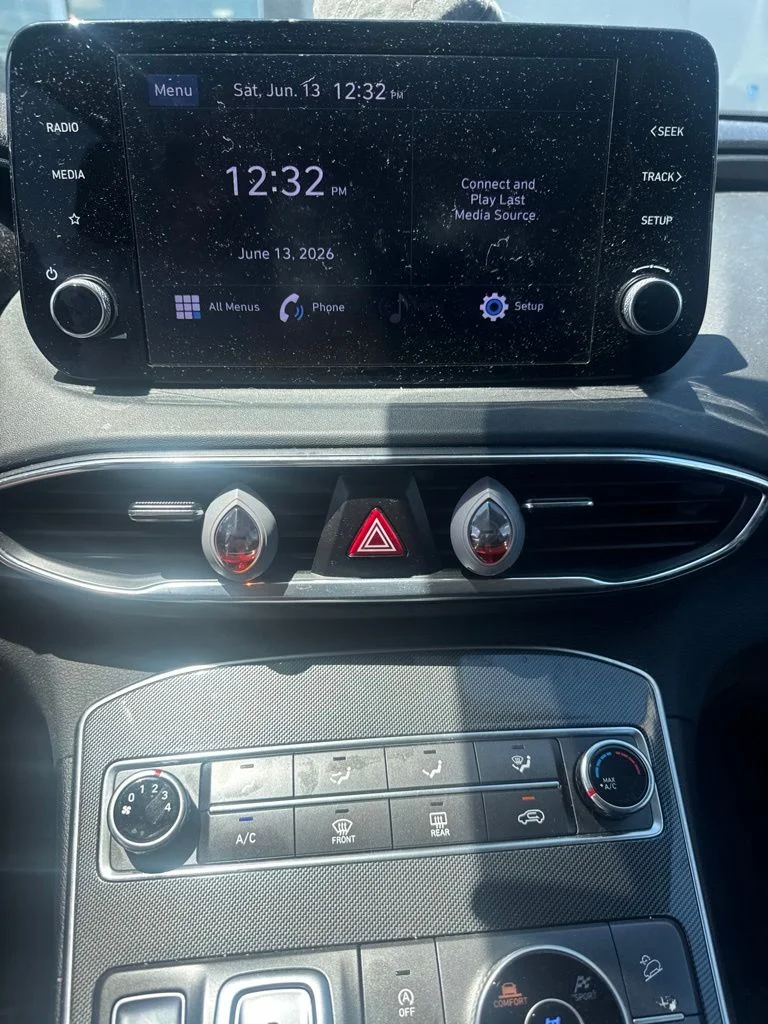 Certified Used 2021 Gray Hyundai SE image 6