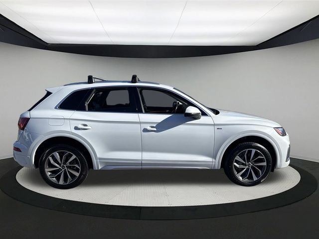 2023 Audi Q5 45 S line Premium photo 3