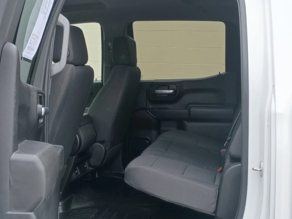 Used 2023 Summit White Chevrolet WT image 17