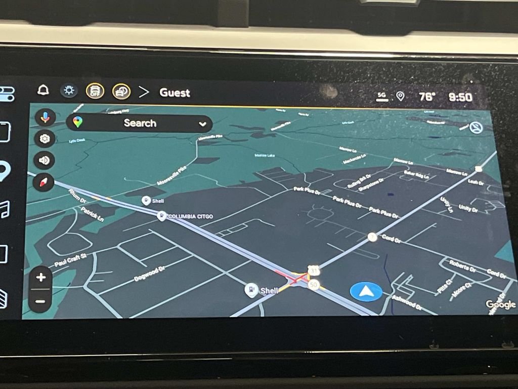 2027 Chevrolet Bolt RS - Photo 21