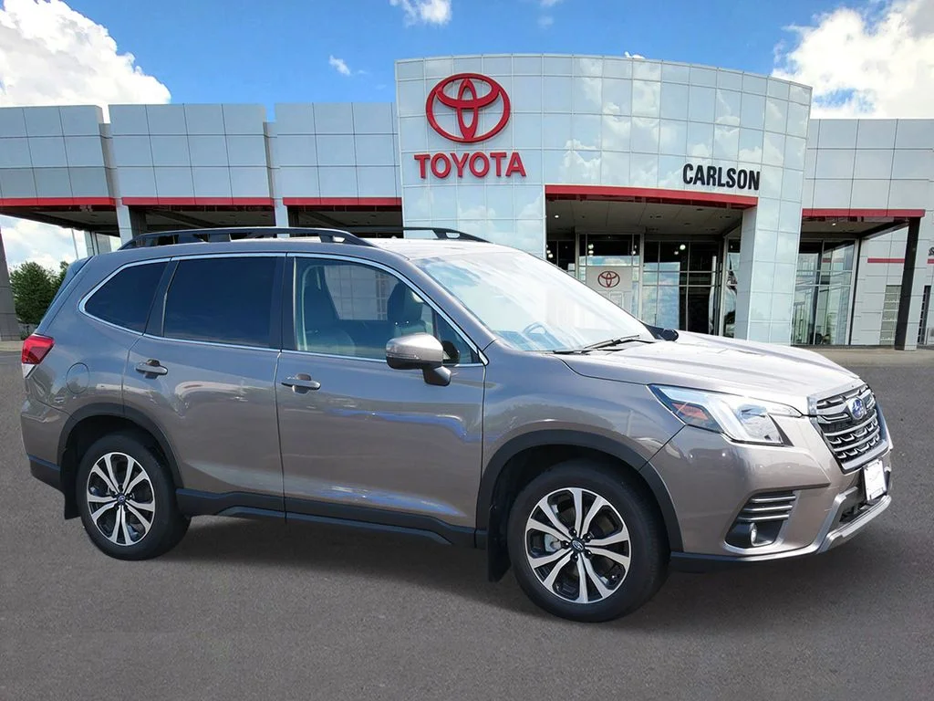 Used 2024 Subaru Forester Limited with VIN JF2SKAKC1RH501057 for sale in Minneapolis, Minnesota