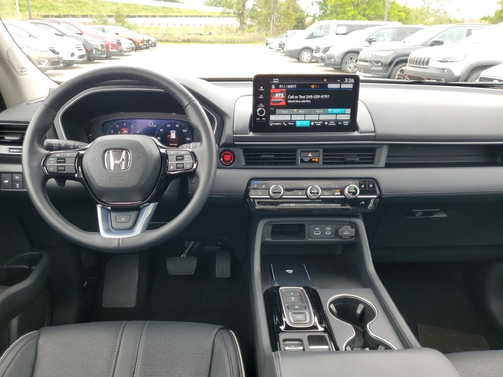 2024 Honda Pilot Elite - Photo 17