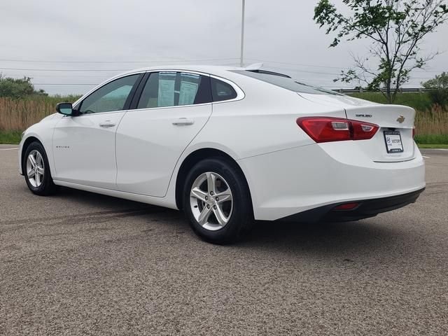 Used 2023 White Chevrolet LT image 8