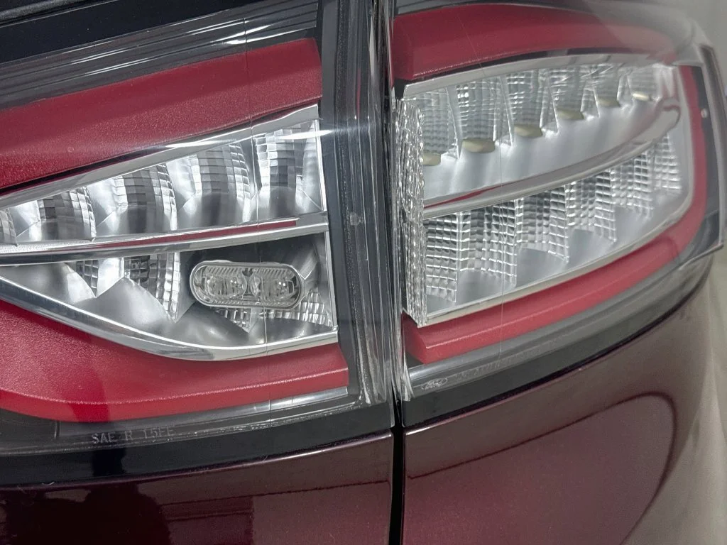 Used 2018 Red Ford SEL image 33