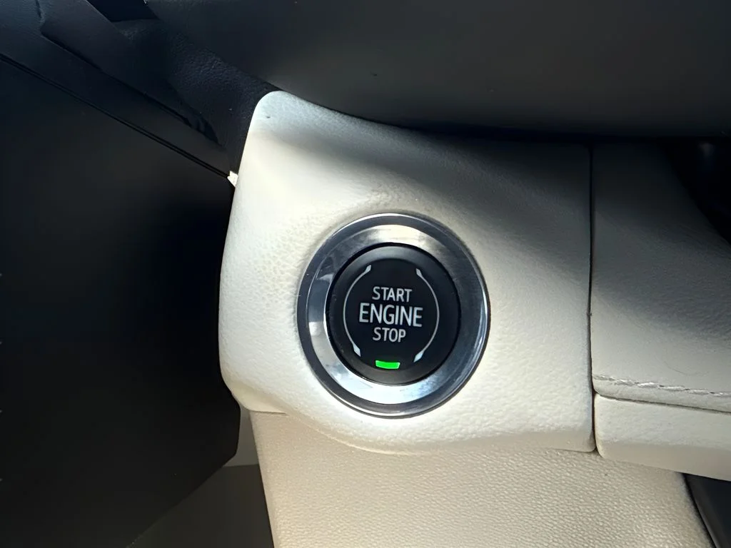 Used 2023 Gray Buick Preferred image 16