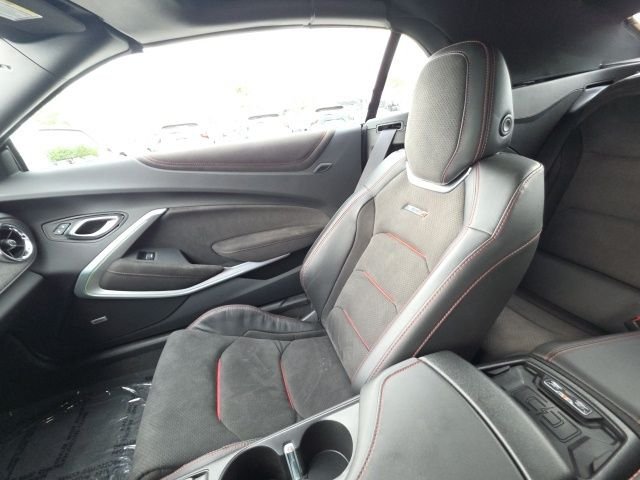 Used 2023 White Chevrolet ZL1 image 29