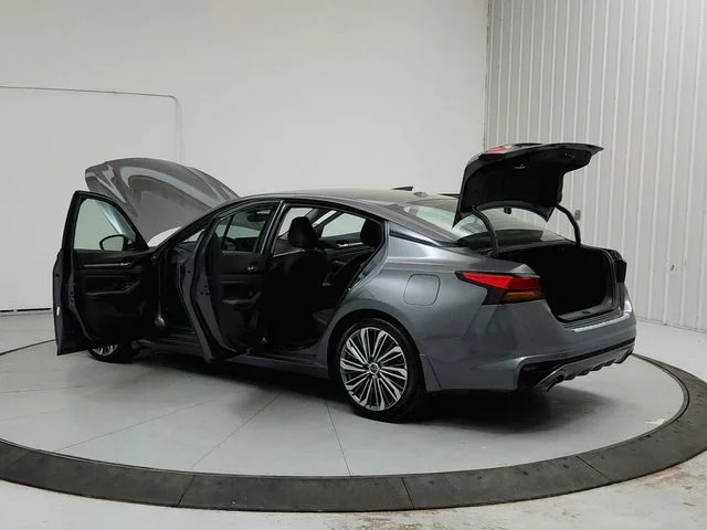 Used 2023 Gray Nissan 2.5 SL image 13