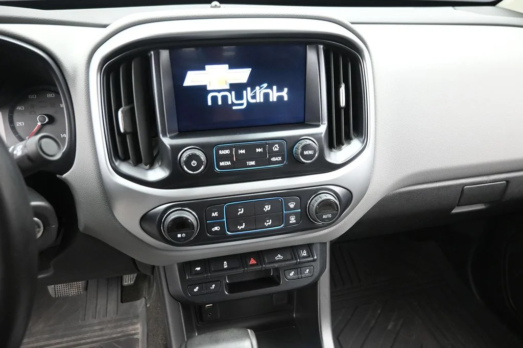 Certified Used 2016 Red Chevrolet LT image 17