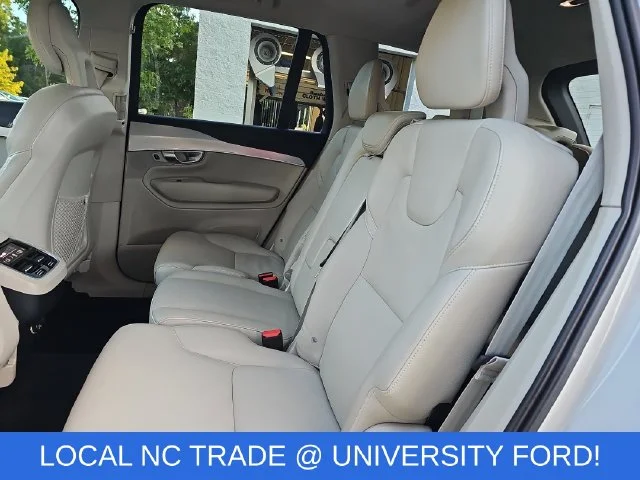 Used 2017 White Volvo T6 Momentum image 14
