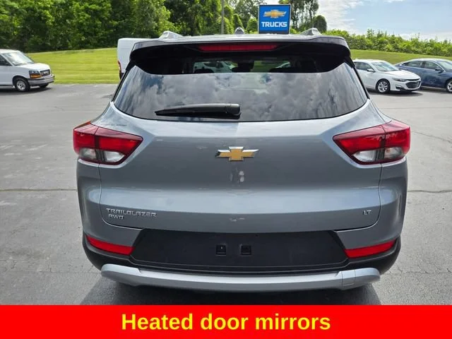 Used 2025 Sterling Gray Metallic Chevrolet LT image 8