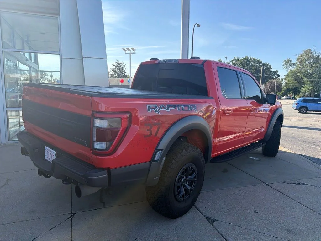 Used 2022  Ford Raptor image 4