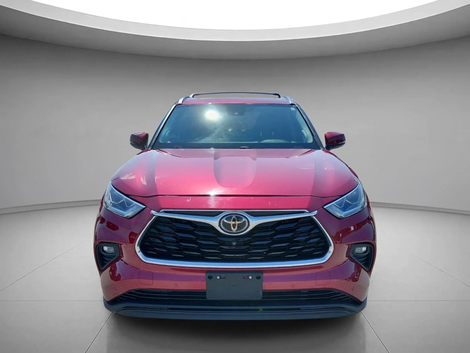 Used 2021 Ruby Flare Pearl Toyota Limited image 8