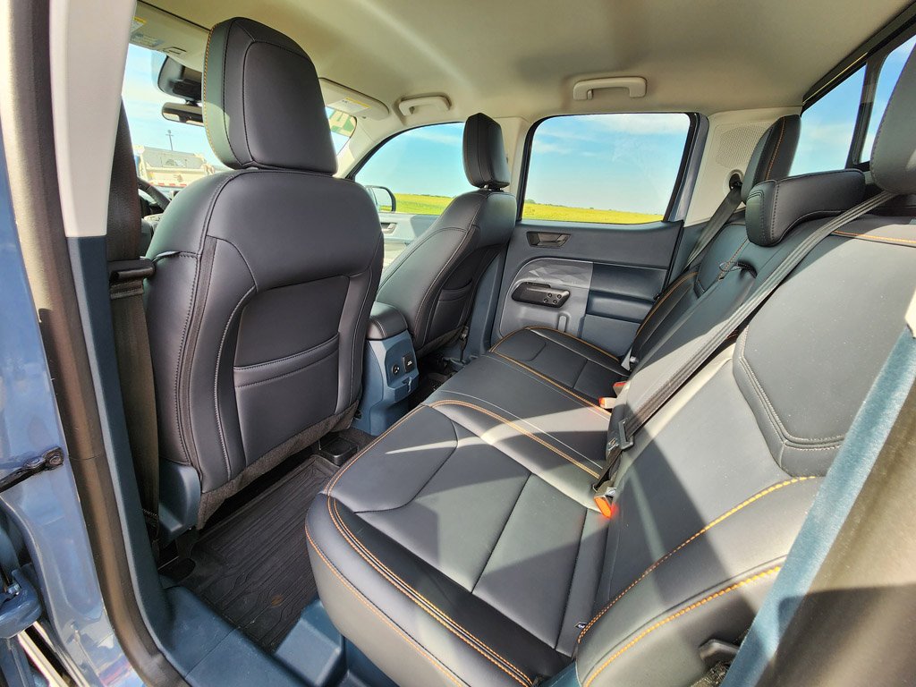 Used 2024 Azure Gray Metallic Tri-Coat Ford LARIAT Advanced image 15