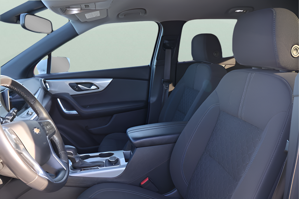 Used 2020 Silver Chevrolet LT image 11