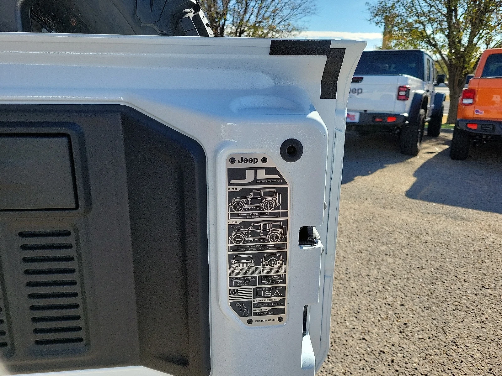 New 2026 PW7 Bright Whit Jeep 4-DOOR RUBICON image 8