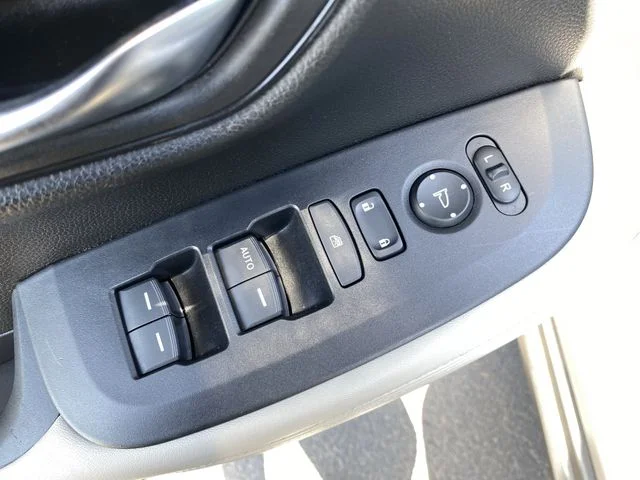 2024 Honda HR-V LX - Photo 19