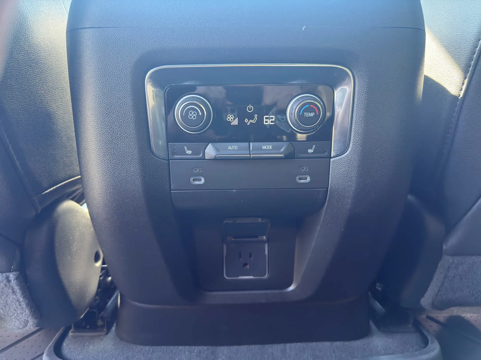 Used 2023 Black Chevrolet High Country image 18