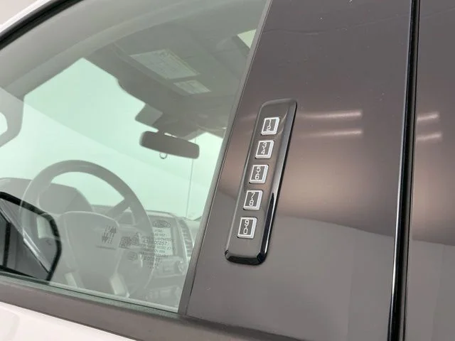 2021 Ford F-350 Super Duty Lariat - Photo 10