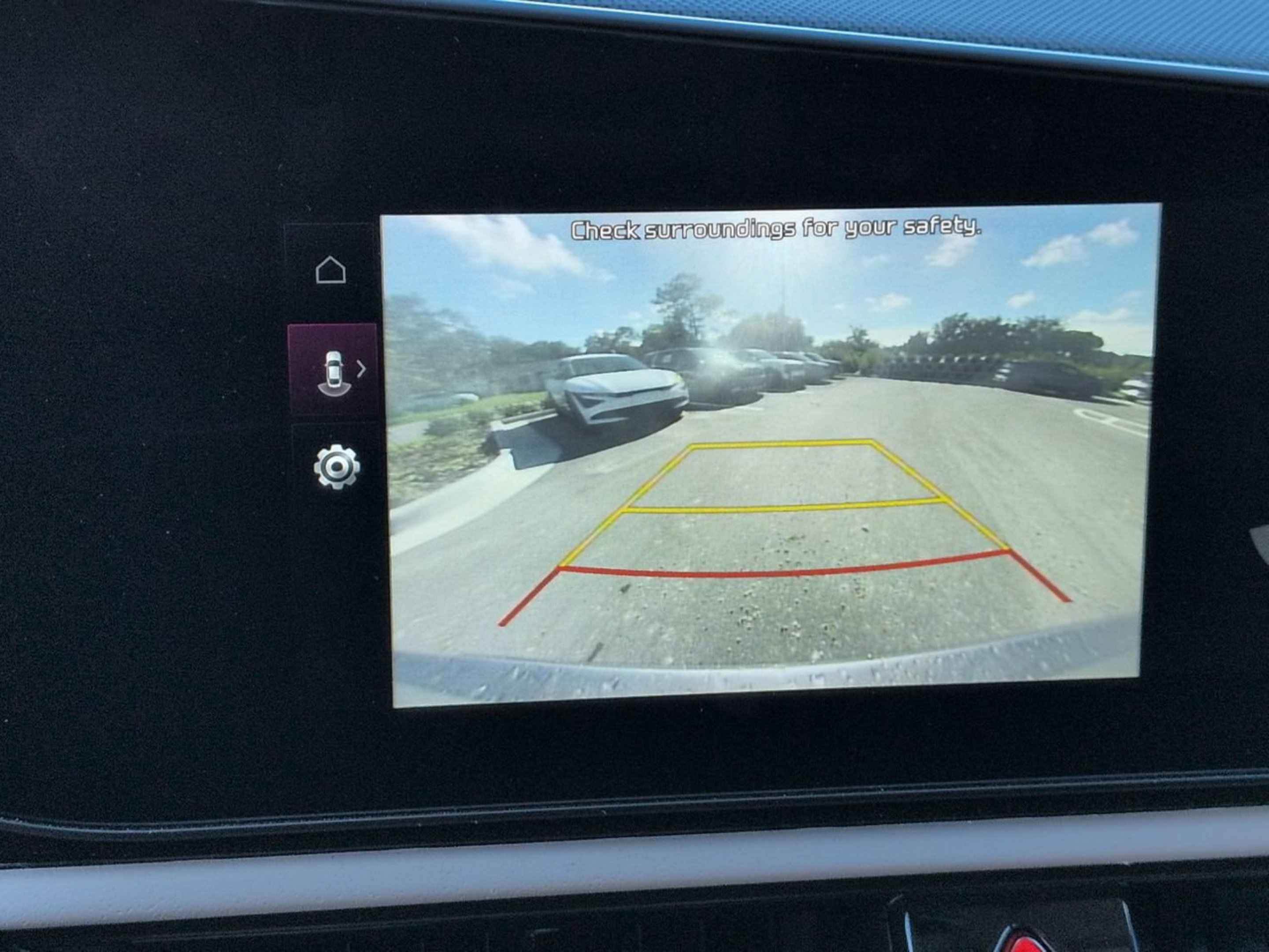Certified Used 2023 Steel Gray Kia Wind image 20