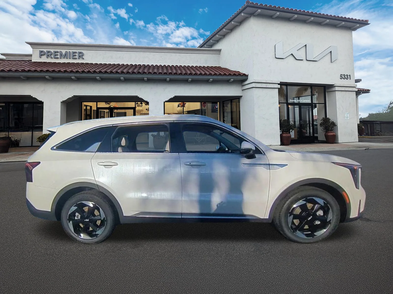 New 2026 Snow White Pearl Kia EX image 8
