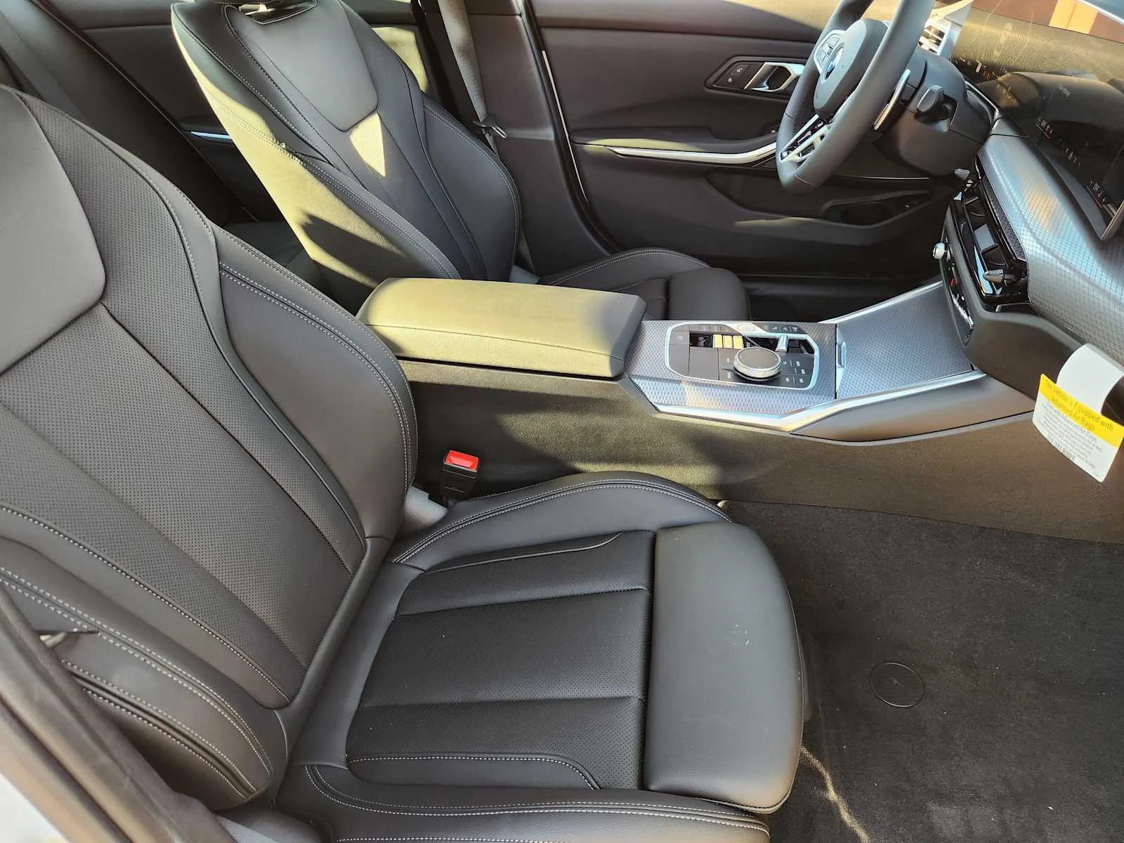 New 2026 Alpine White BMW 330i NA image 5